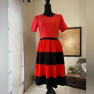 Lularoe Amelia dress size large